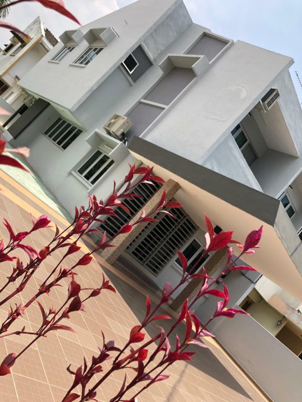 D'House Apartment Ipoh Luaran gambar